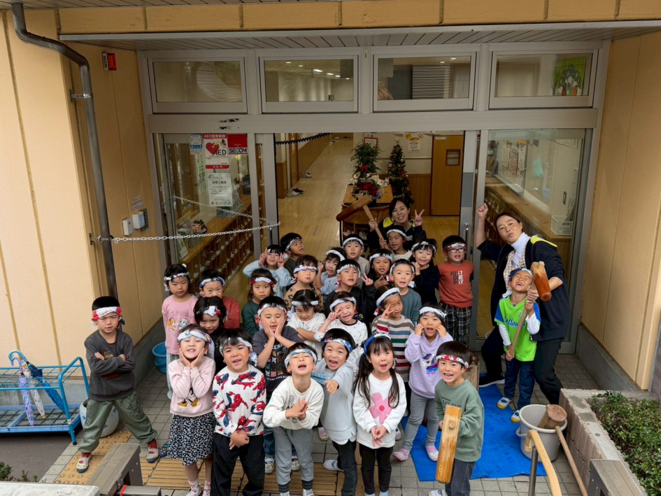 LINE_ALBUM_もちつき_251203_50